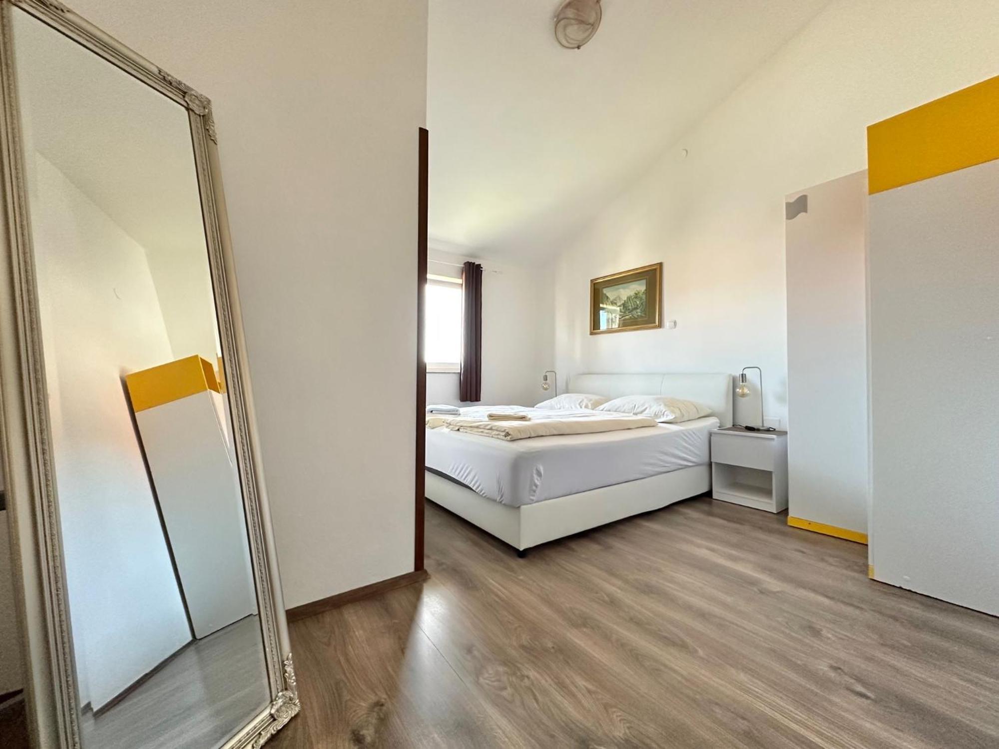 Apartments Hajl Krk Town Dış mekan fotoğraf